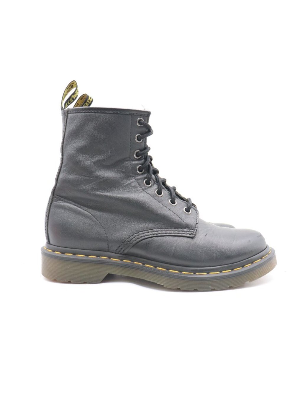 Doc Dr. Martens 11821 Women's Size 8  Lace Up 8 EyE Black Leather Boots